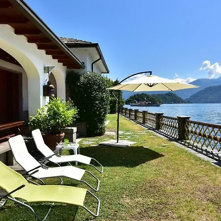 Holiday home Bianca On The Lake - Parking Sala Comacina